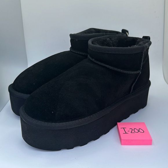 CUSHIONAIRE Women's Genuine Suede pull on platform boot +Memory Foam 8.5 BLACK - Picture 3 of 7